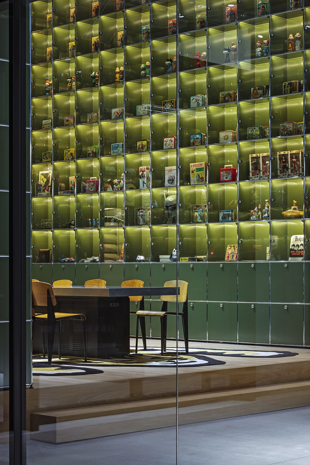 NOT A HOTEL OFFICE -THE NIGO LOUNGE | Projects | inter office ltd