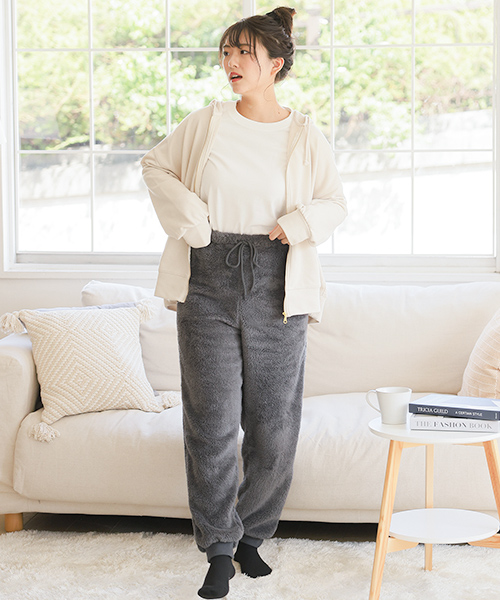 毛布みたいにあたたかいフリースパンツ | マタニティウェアは犬印本舗