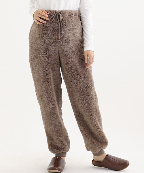 毛布みたいにあたたかいフリースパンツ | マタニティウェアは犬印本舗