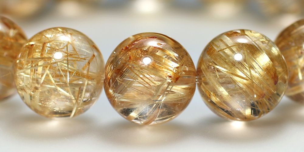 トップクォリティ]ゴールドルチルクォーツブレスレット（約13.5mm玉