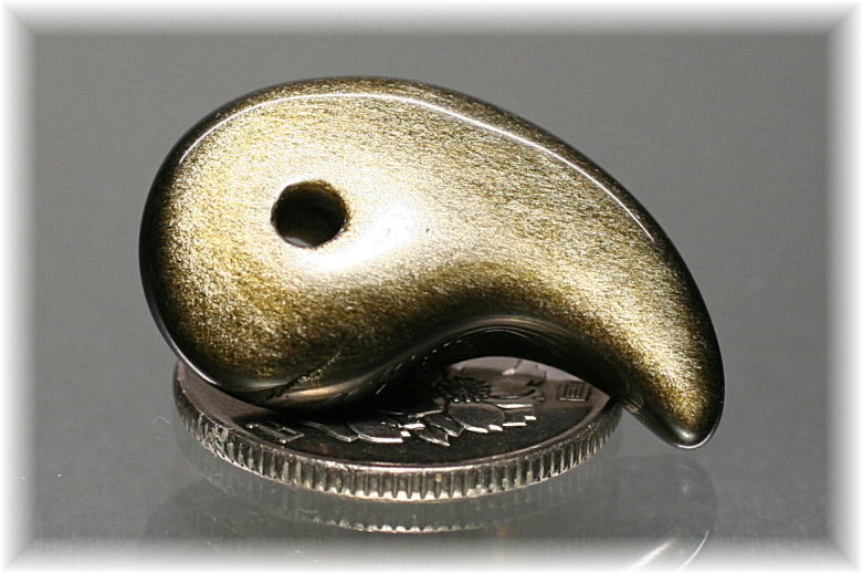 メキシコ産]ゴールデンオブシディアン勾玉（黒曜石） - 埼玉県吉川市の