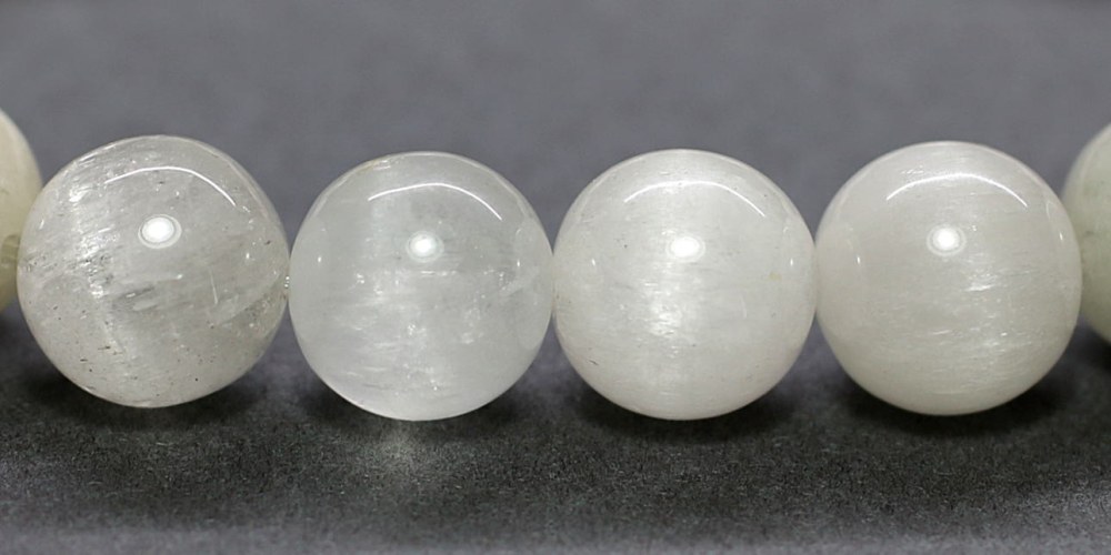 ホワイトクンツァイトキャッツアイブレスレット（約10mm玉） - 埼玉県