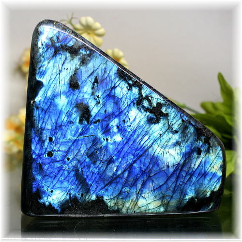 マダガスカル産]ラブラドライト磨き原石（置物） - 埼玉県吉川市の