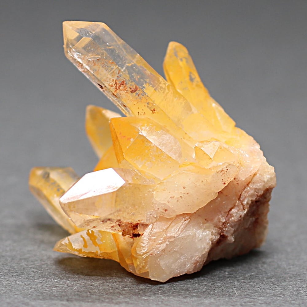 高品質]インド/マニカラン産ヒマラヤ水晶クラスター/原石小さめサイズ