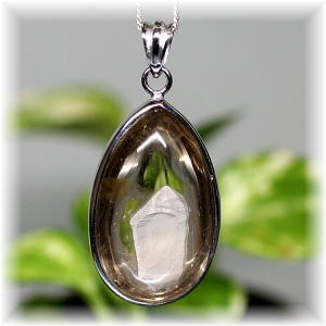 クォーツインクォーツペンダントトップ（シルバー925） - 埼玉県吉川市