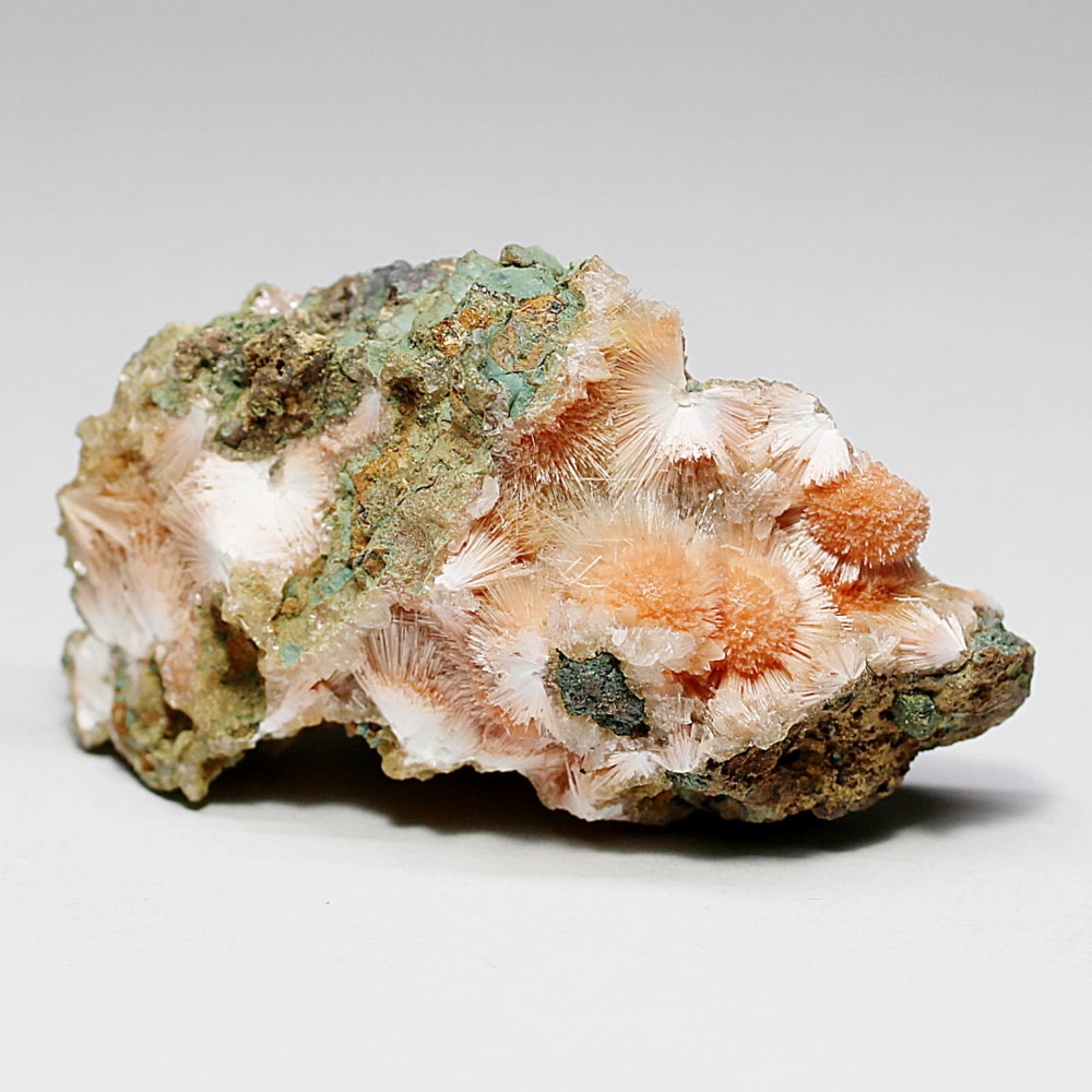 インド産]トムソナイト＆メソライト結晶原石 - 埼玉県吉川市の天然石