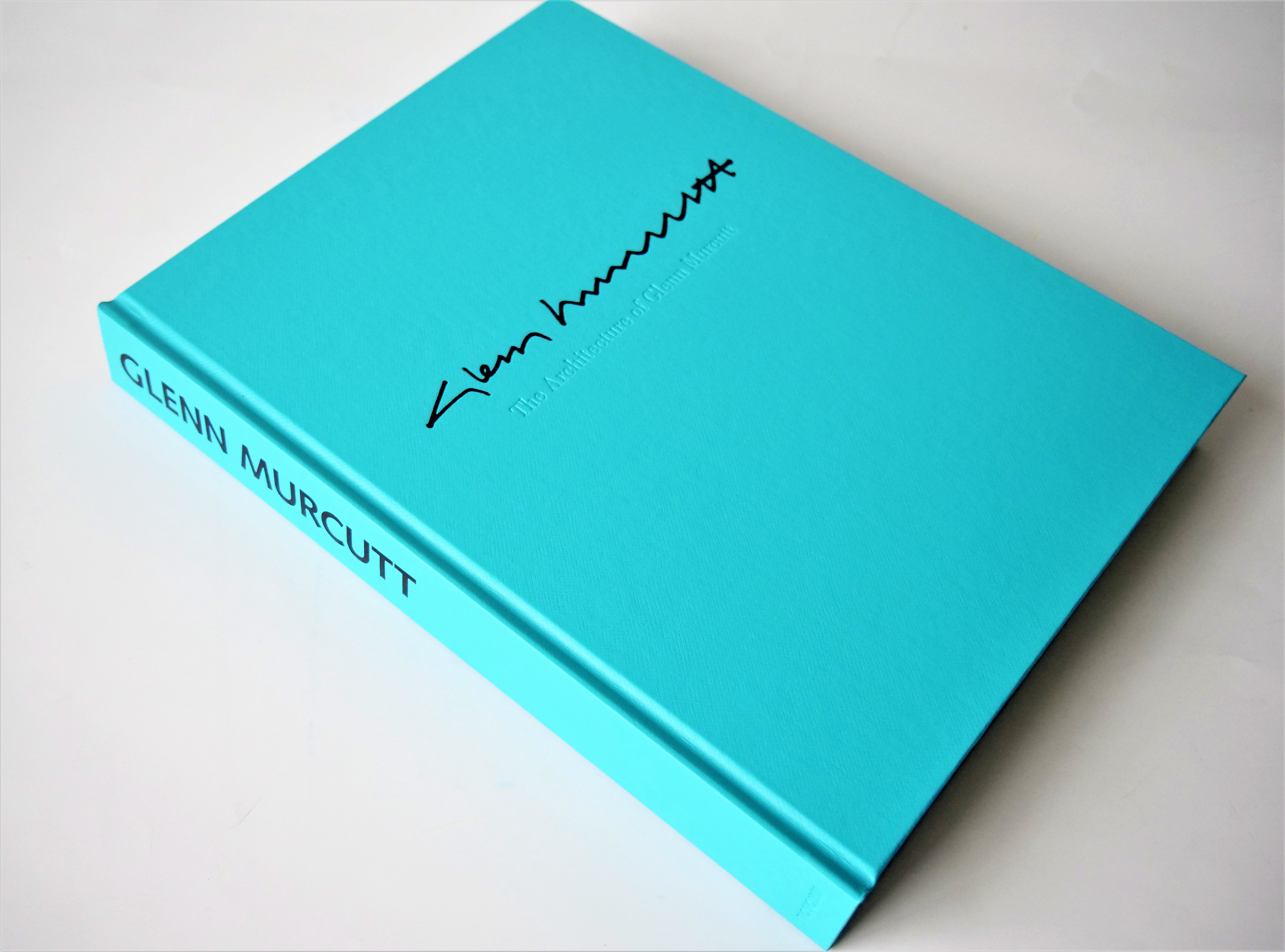 自然と調和したグレン・マーカットの建築を美しい写真で堪能できる作品