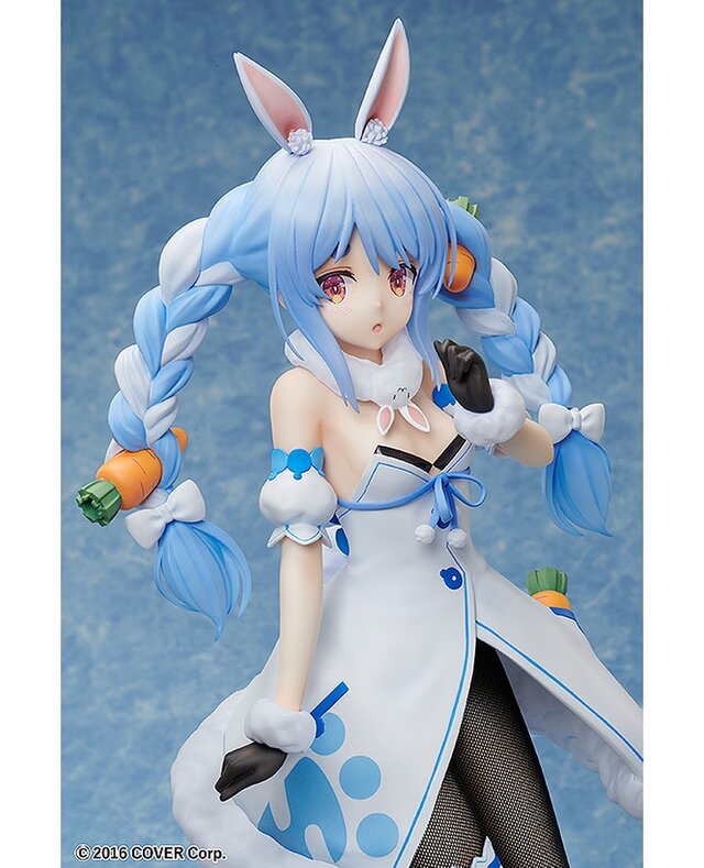 で、デカすぎるぺこ……「兎田ぺこら」1/4スケールフィギュアの予約受付