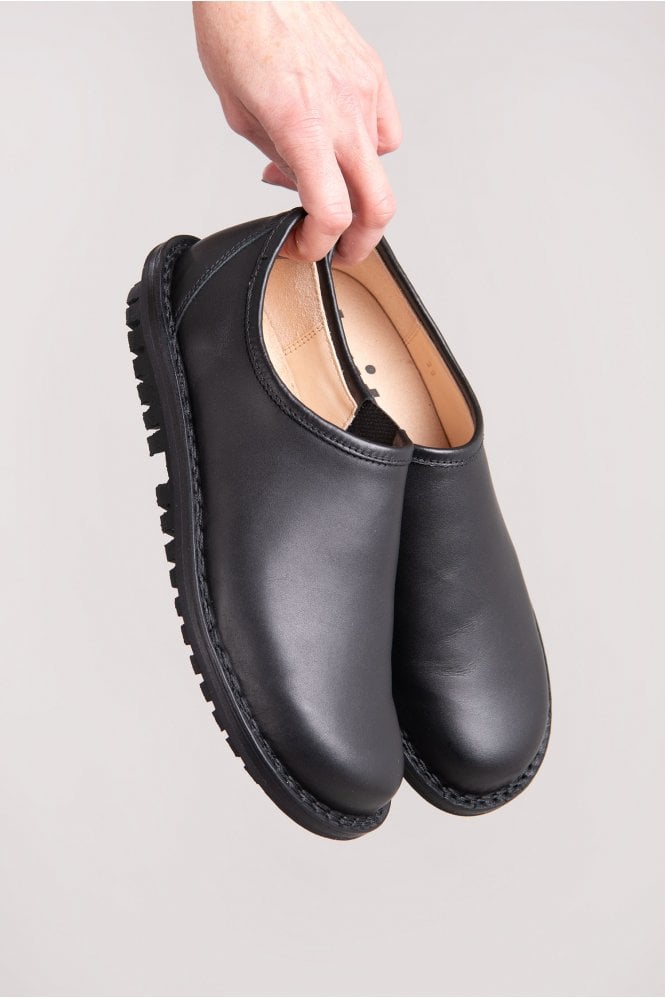 Trippen Yen Black Shoes | i dare to be
