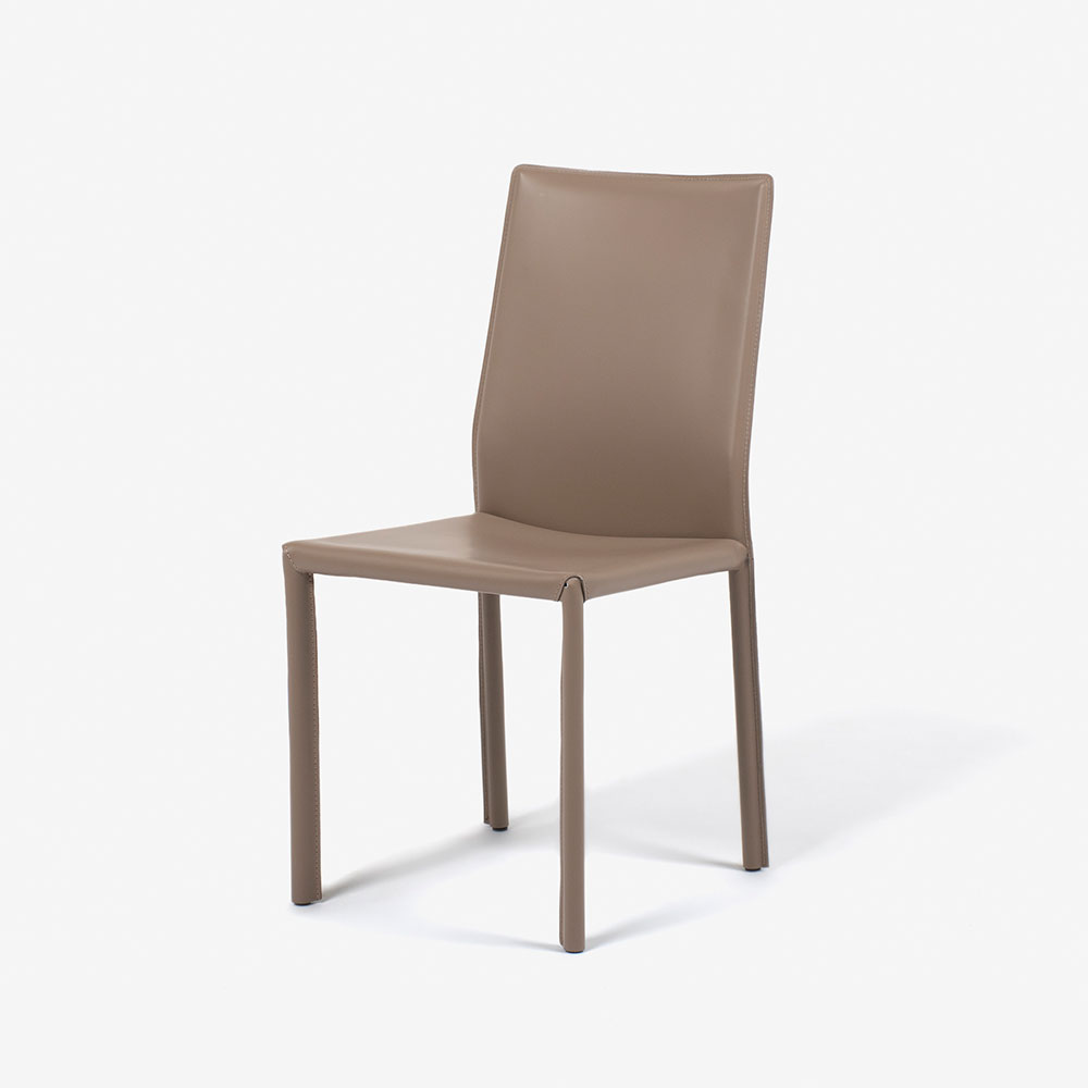 Calligaris（カリガリス）ダイニングチェア「Aida CS1484」革マッド