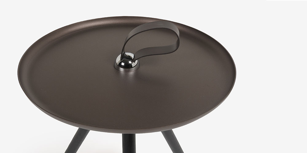 ROLF BENZ（ロルフベンツ）サイドテーブル「973」丸40cm スチール天板