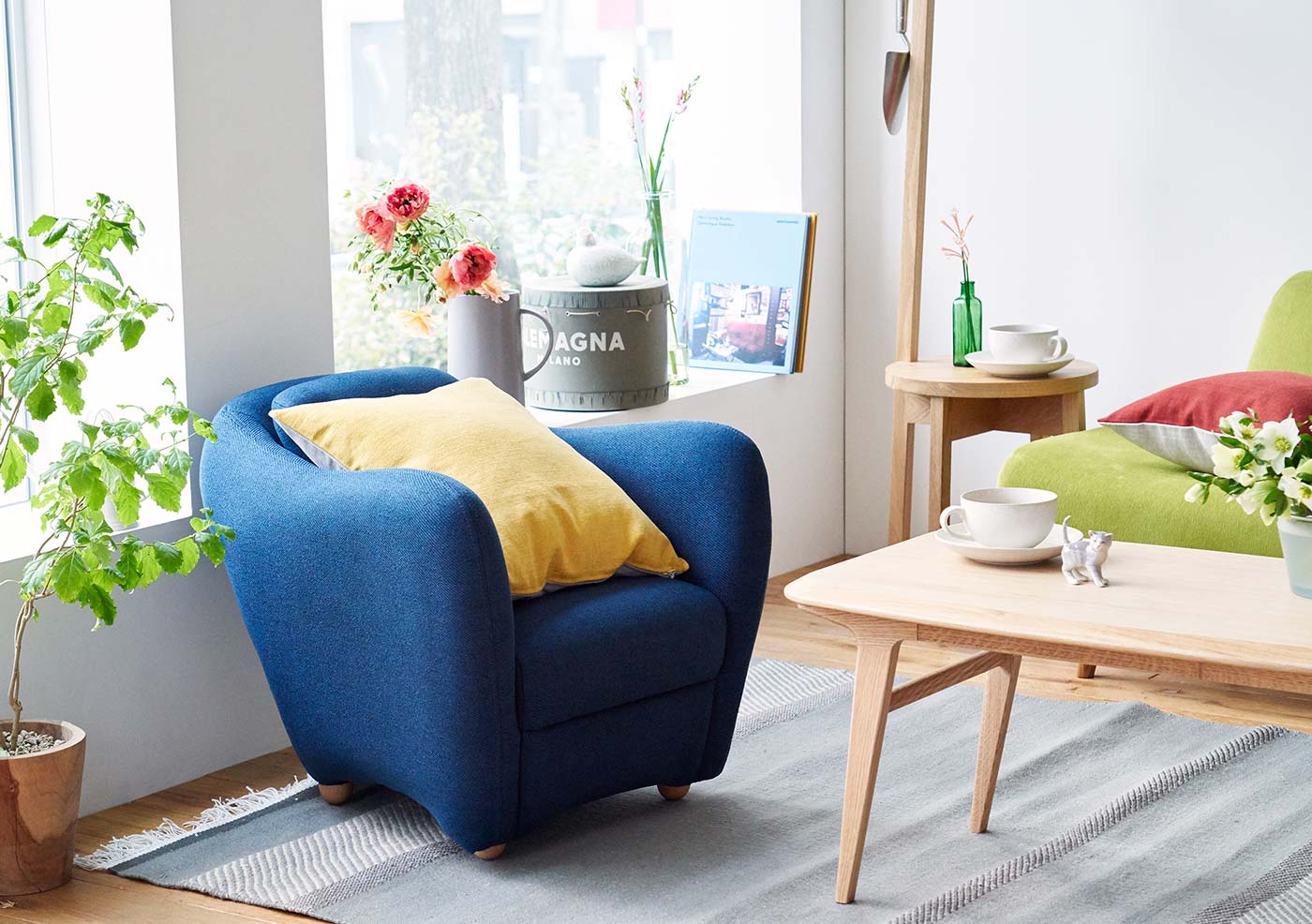 MINI MILLER ARM CHAIR ｜IDEE SHOP Online