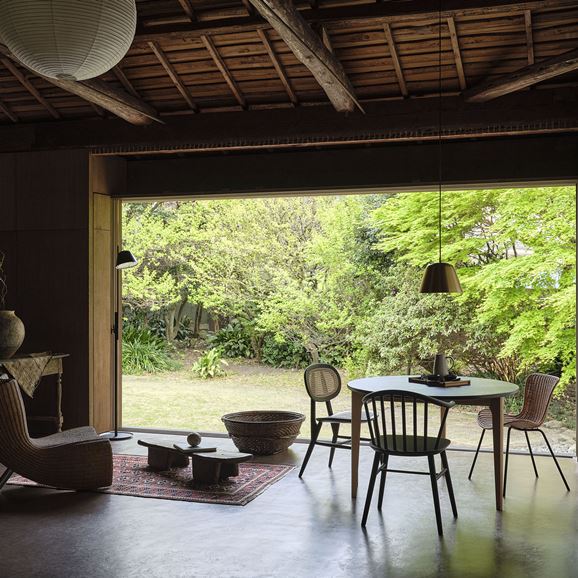 CONVENTO CHAIR Black｜リビング・ダイニングチェア｜IDEE SHOP Online