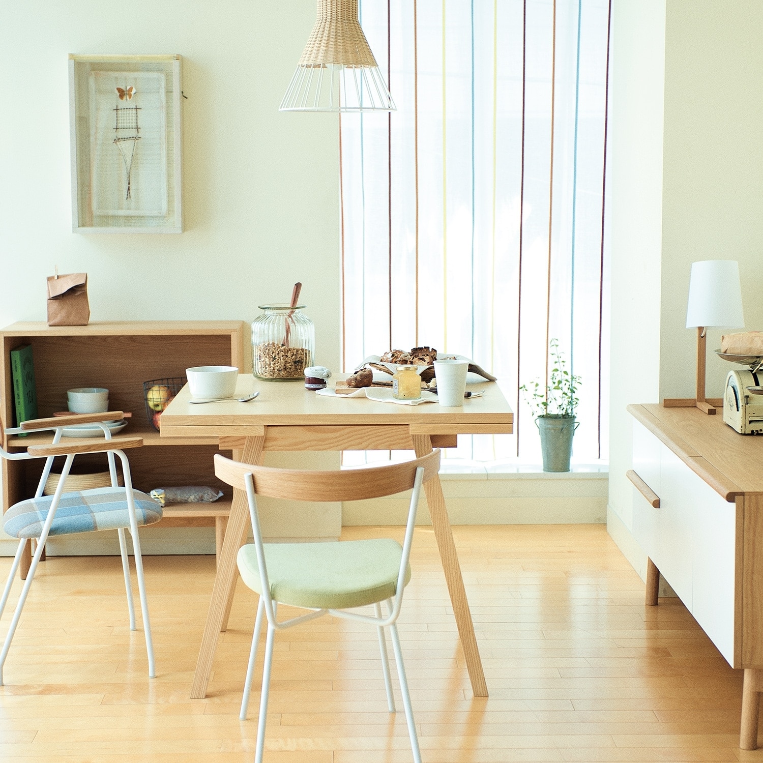 受注生産品】FERRET CHAIR White frame｜リビング・ダイニングチェア