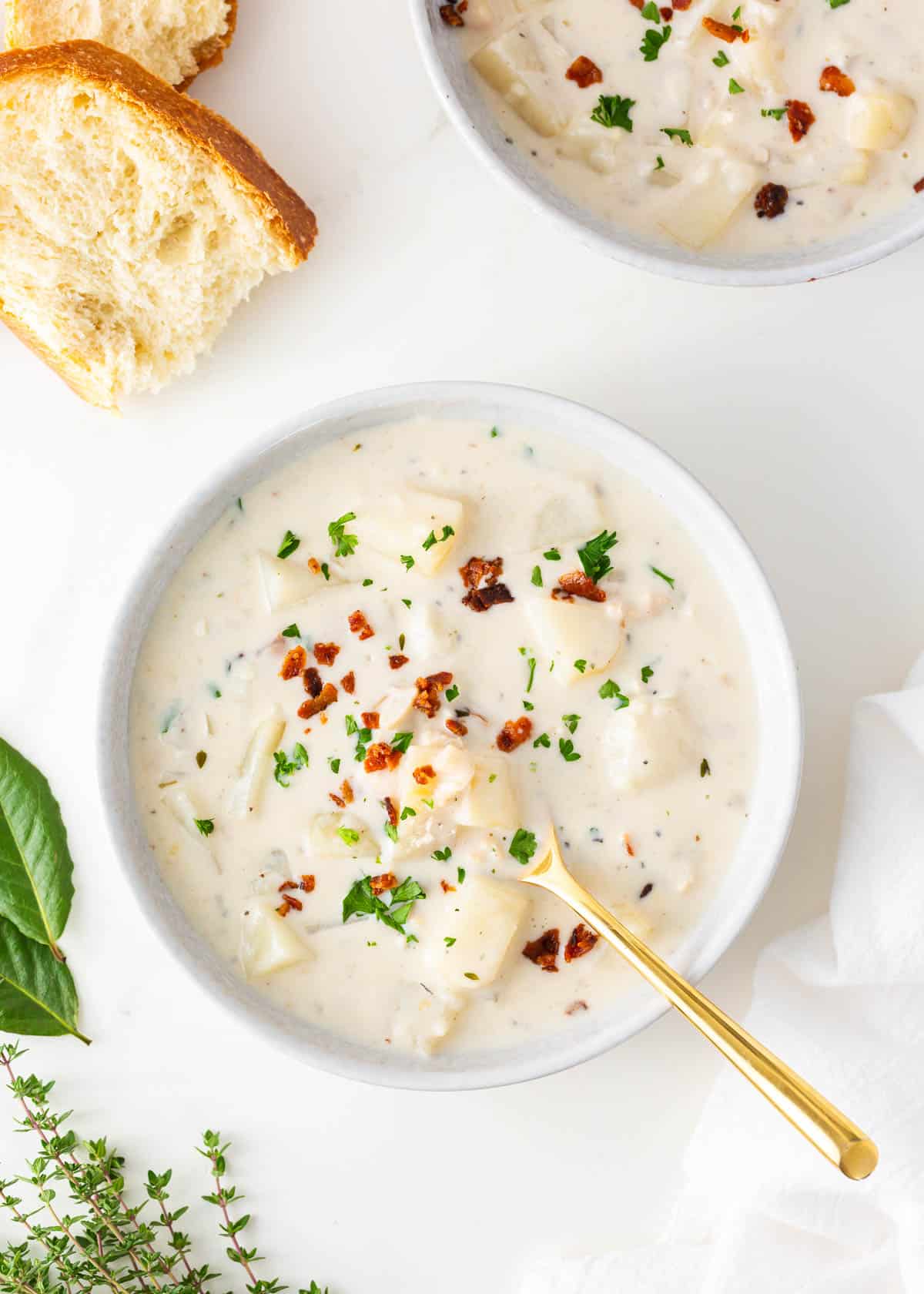 Easy Clam Chowder - I Heart Naptime