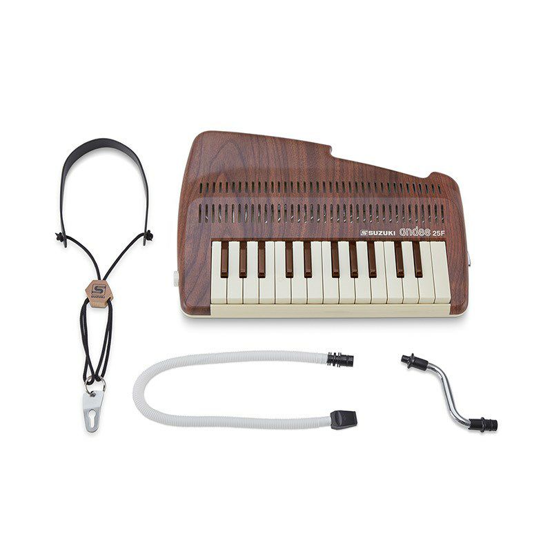 SUZUKI】素朴でナチュラルな木目模様の鍵盤リコーダー『andes 25F