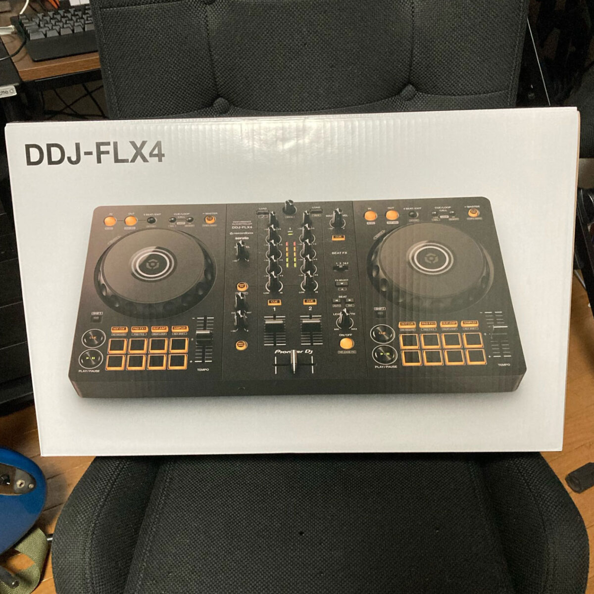 第1回】DDJ-FLX4で始めるPCDJ【開封編】 | 池部楽器店 DJ機器情報サイト