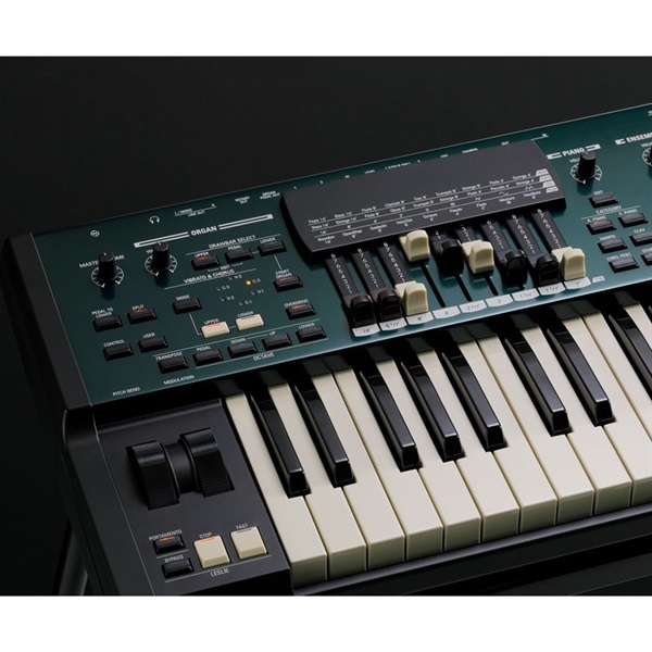 HAMMOND SK PRO (61鍵盤モデル) ｜イケベ楽器店オンラインストア