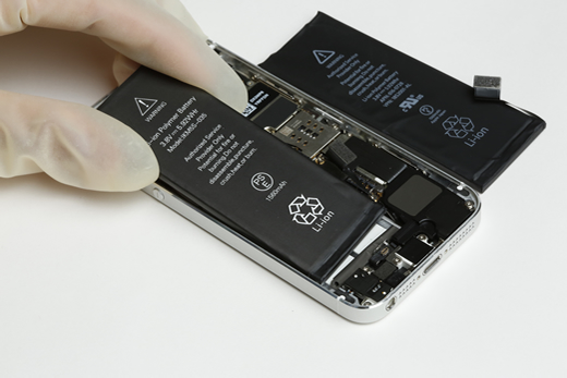 iPhone5sのバッテリー交換 | iPhone修理レスキュー