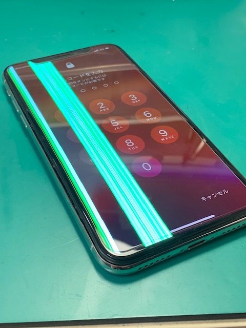 iPhoneXの液晶交換とバッテリー交換をご案内 | iPhone修理アイサポ