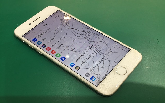 iPhone8/7/6sの画面割れ＆液晶不良！修理事例をご紹介！ | iPhone修理