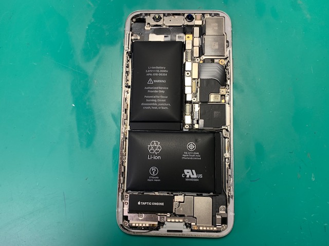 iPhoneXの液晶交換とバッテリー交換をご案内 | iPhone修理アイサポ