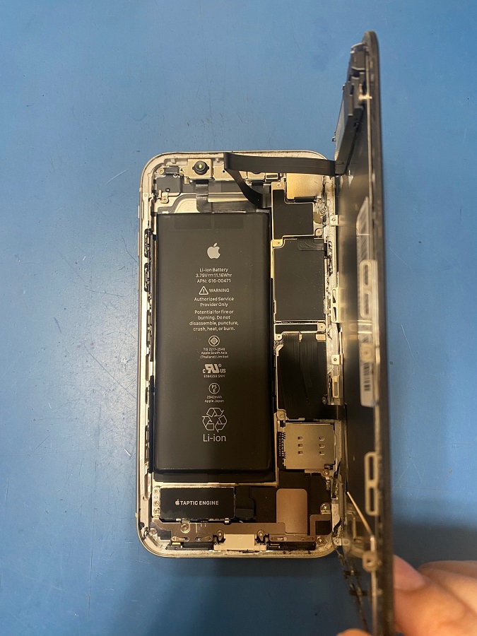 iPhoneXRフロントパネル交換のご案内！ | iPhone修理アイサポ 修理事例
