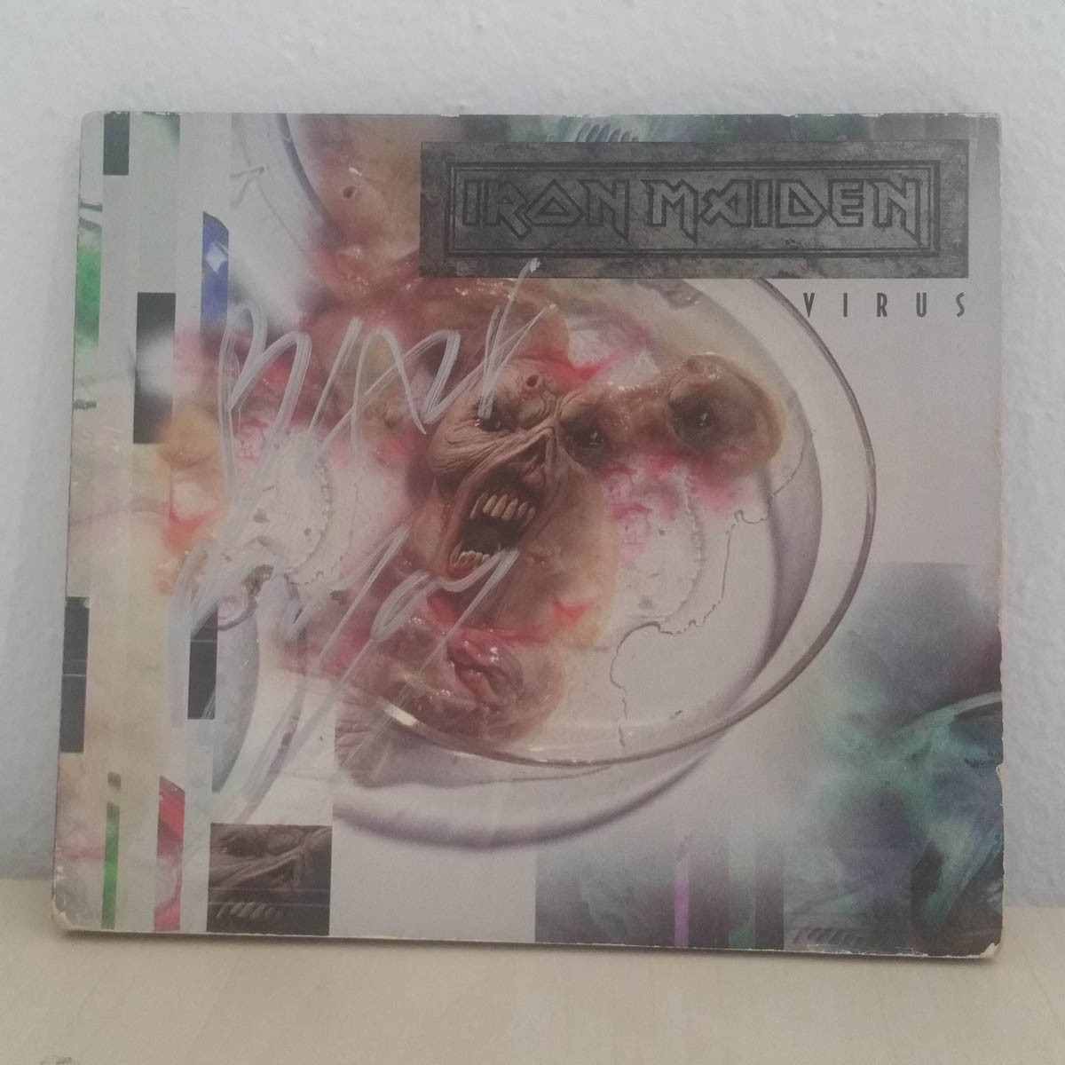 Iron Maiden - Virus - Iron Maiden Collector