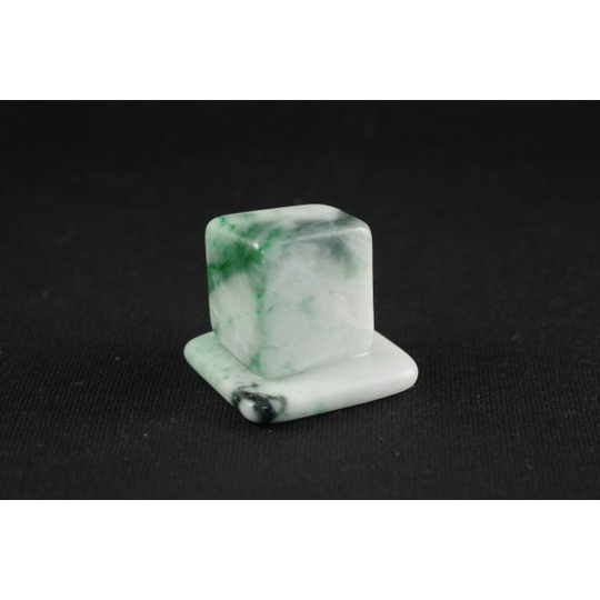 糸魚川産翡翠 原石磨き33g 天然石販売 名取貴石 天然石・国産原石の