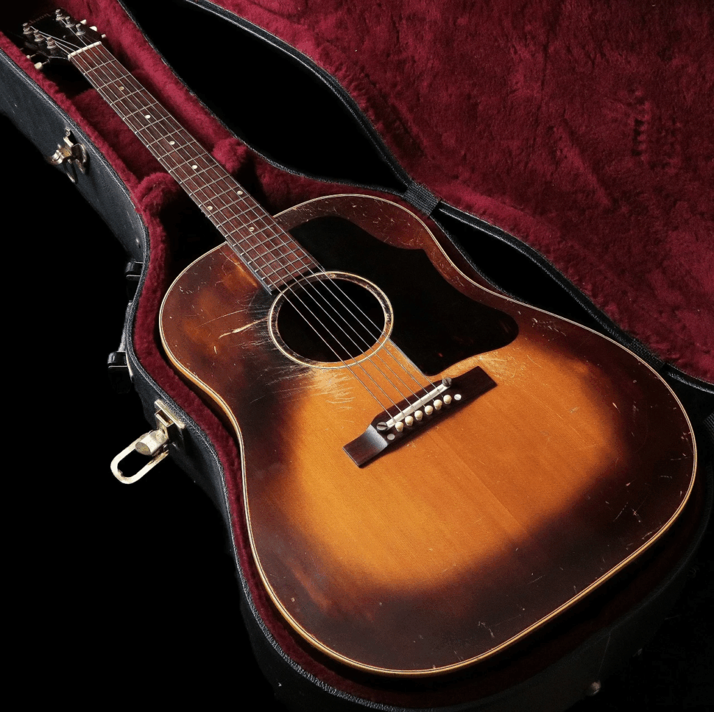 御茶ノ水本店ハーベストギターズ】GIBSON / J-45 ADJ 1960年 を徹底