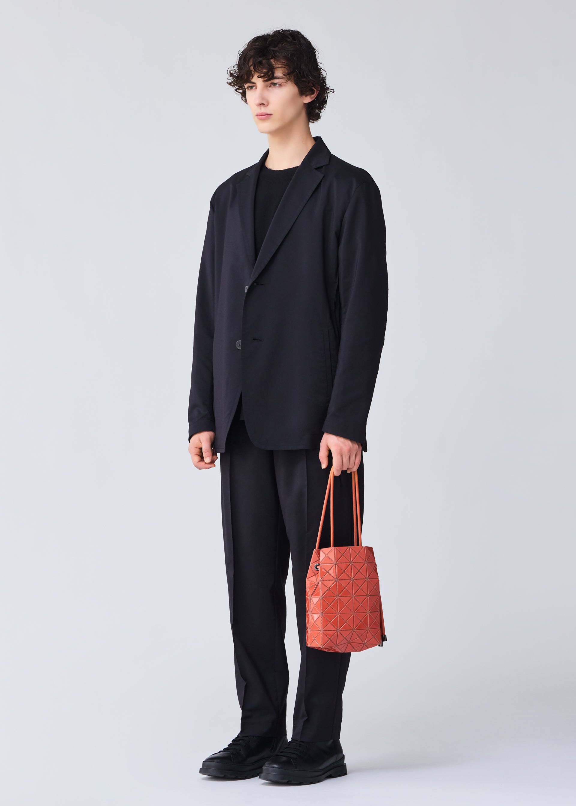 WRING ONE-TONE – isseymiyake.com