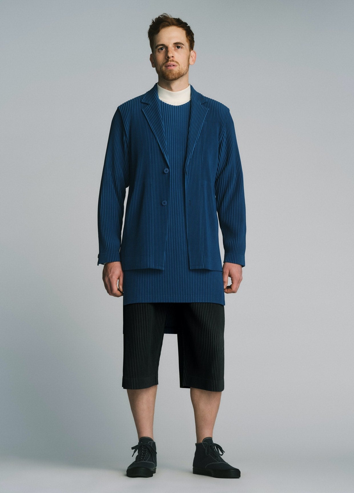 HOMME PLISSÉ ISSEY MIYAKE コレクション AUTUMN WINTER 2022/23