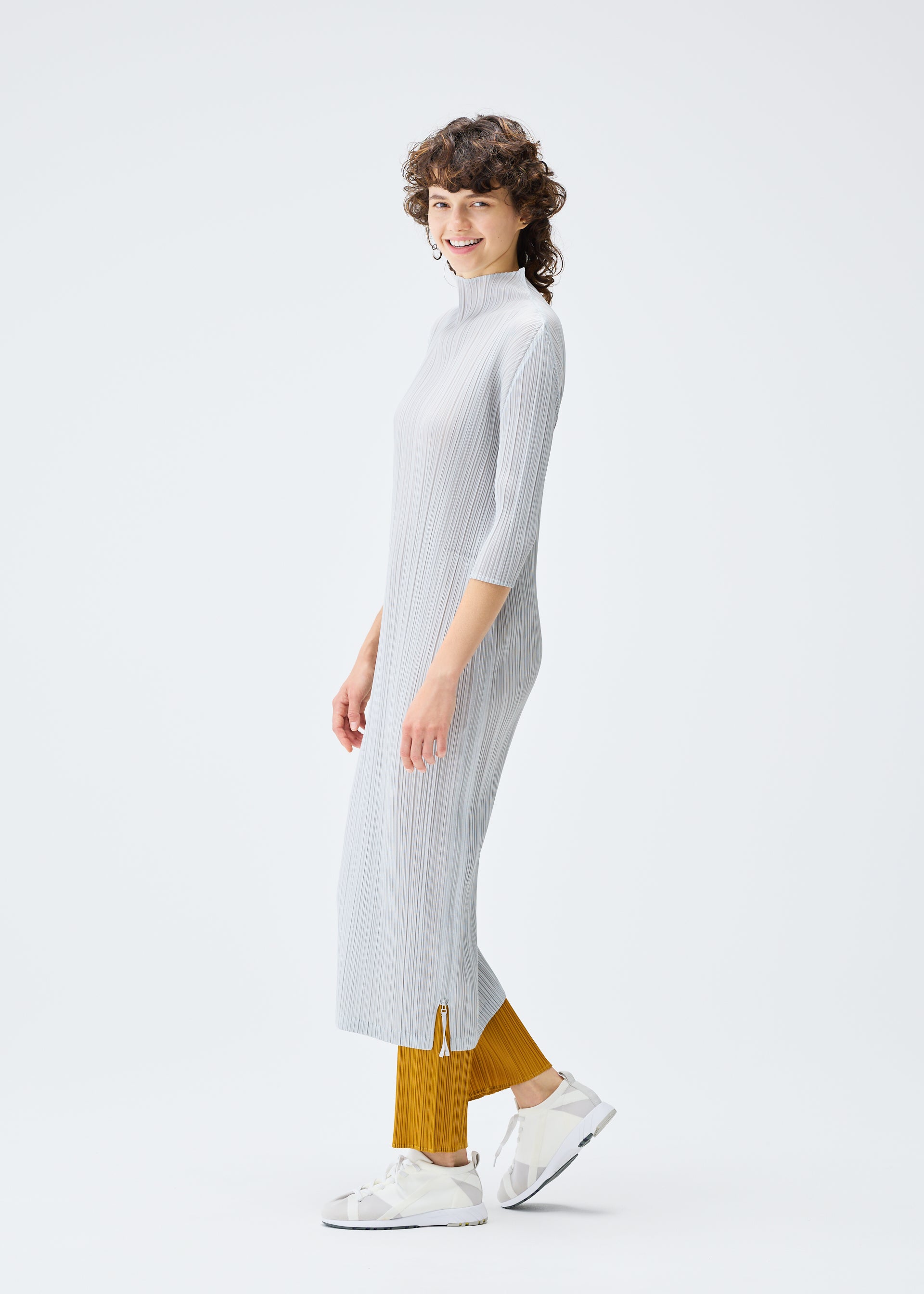 MONTHLY COLORS : SEPTEMBER – isseymiyake.com