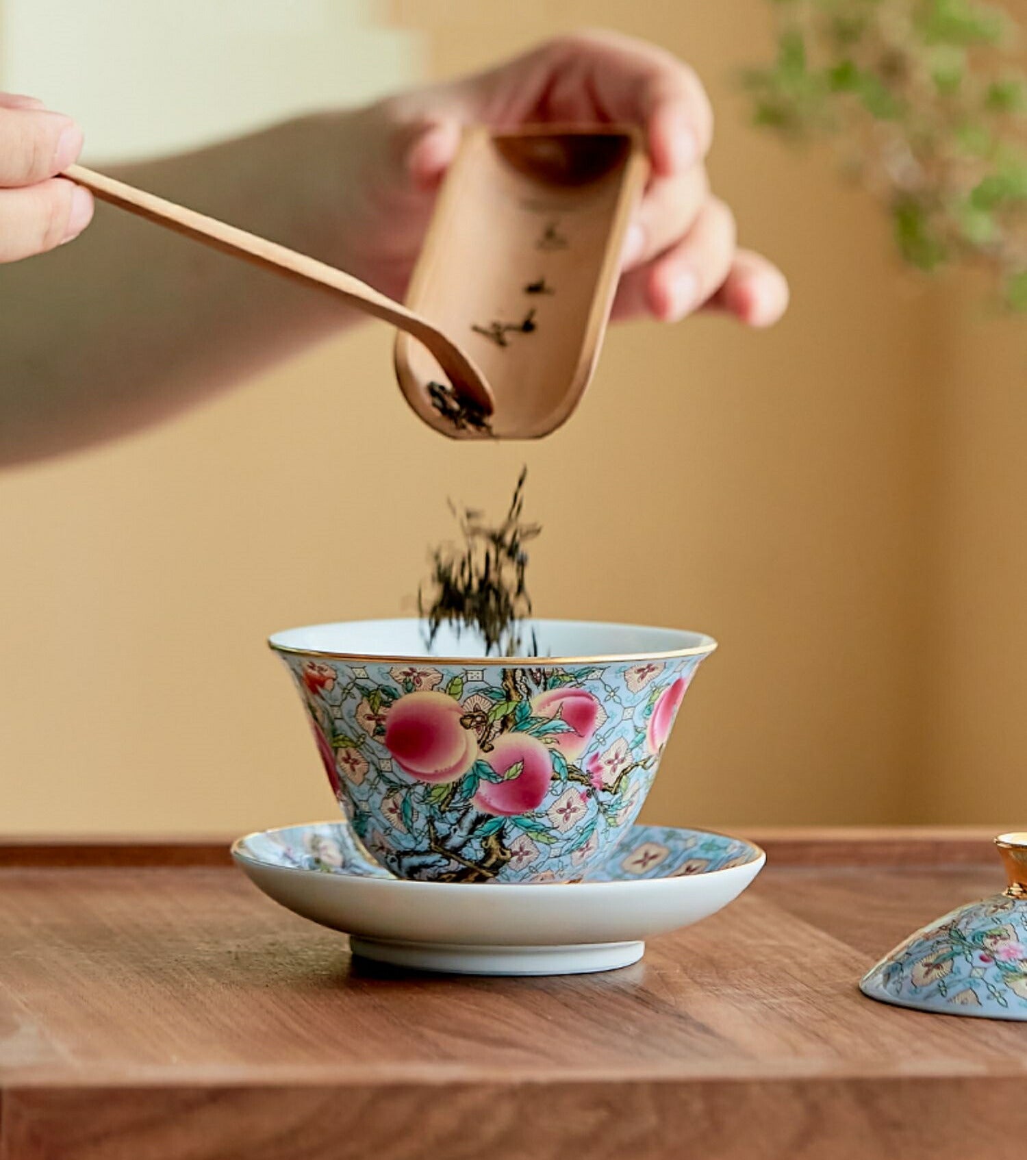 IwaiLoft「錦地紋様・寿桃」美しい桃柄 蓋物 グラス スープ椀 スープ