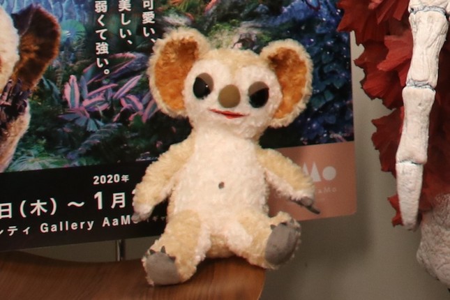 バルタン星人たちがJ-CASTに襲来社！ 「かいじゅうのすみか」に来て