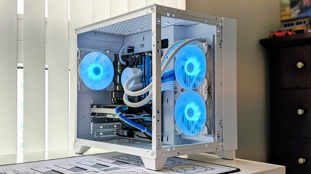 Icicle | GTX 1060 3GB/ Watercooled i7-3770 4c/8t White Gaming PC