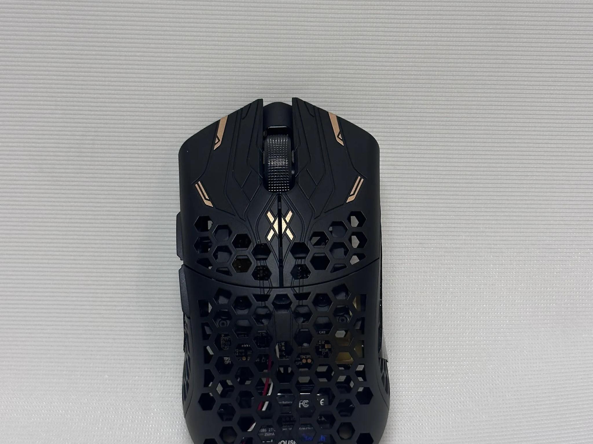 Finalmouse Ultralight X - Medium - Guardian | Jawa