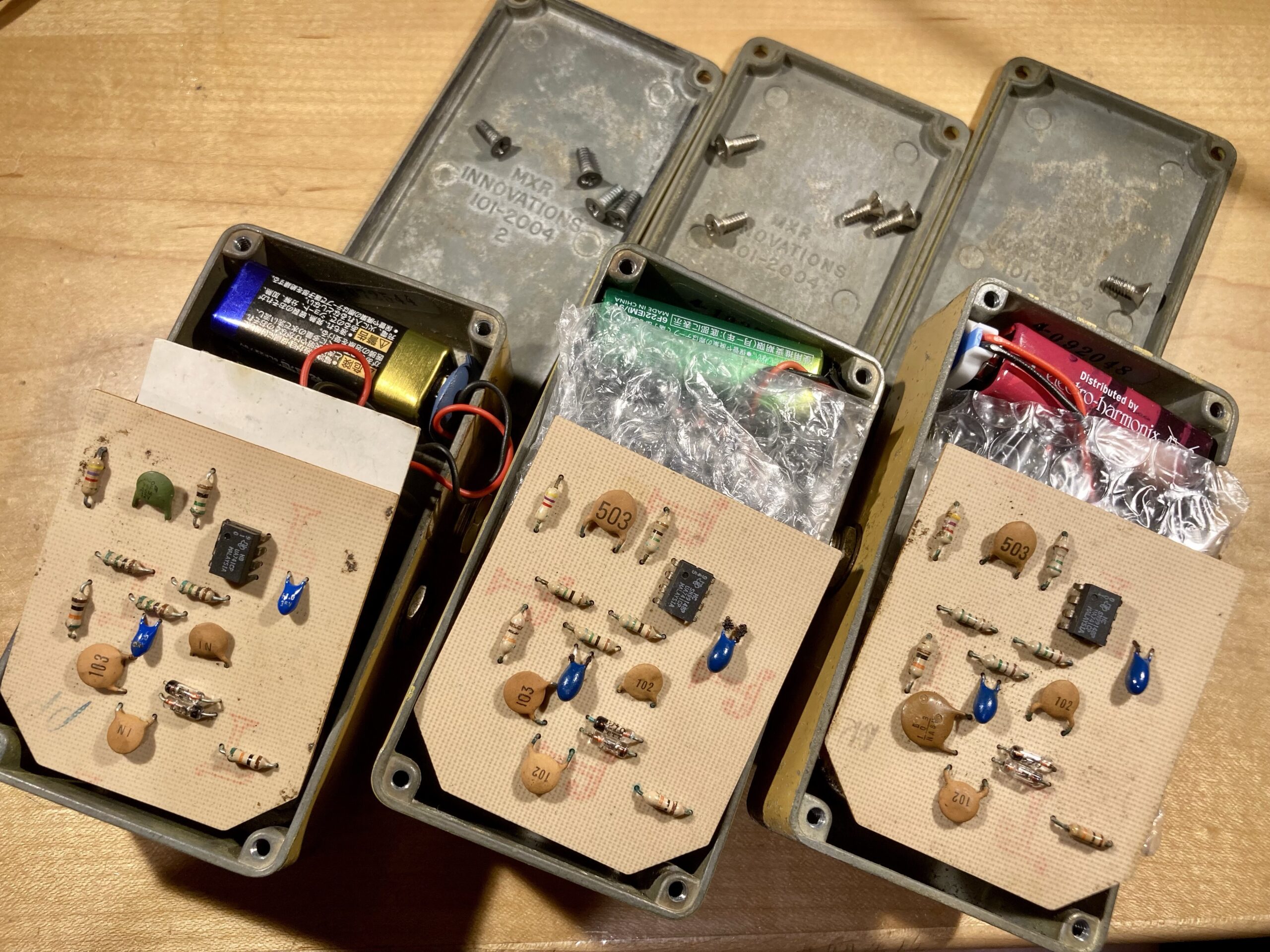 80 ビンテージ MXR Distortion+ をオシロスコープで確認してみた