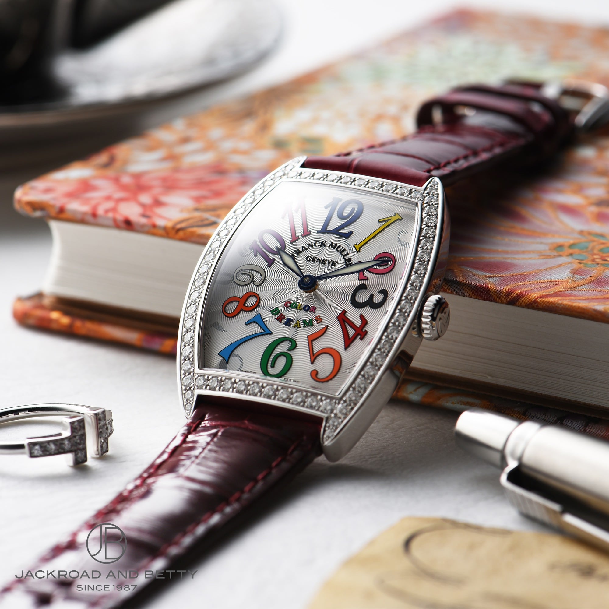 トノウ カーベックス カラードリーム[7502QZD1R] Tonneau Curvex Color