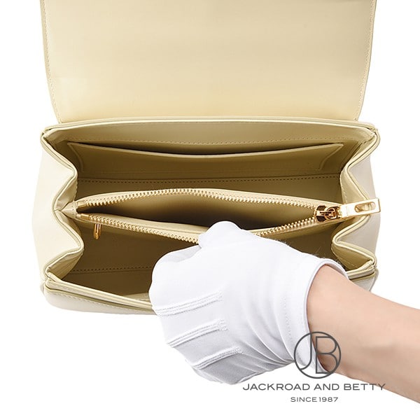 スモール 16（セーズ） バッグ ベージュ[188003BEY.01HI] Small 16 Bag