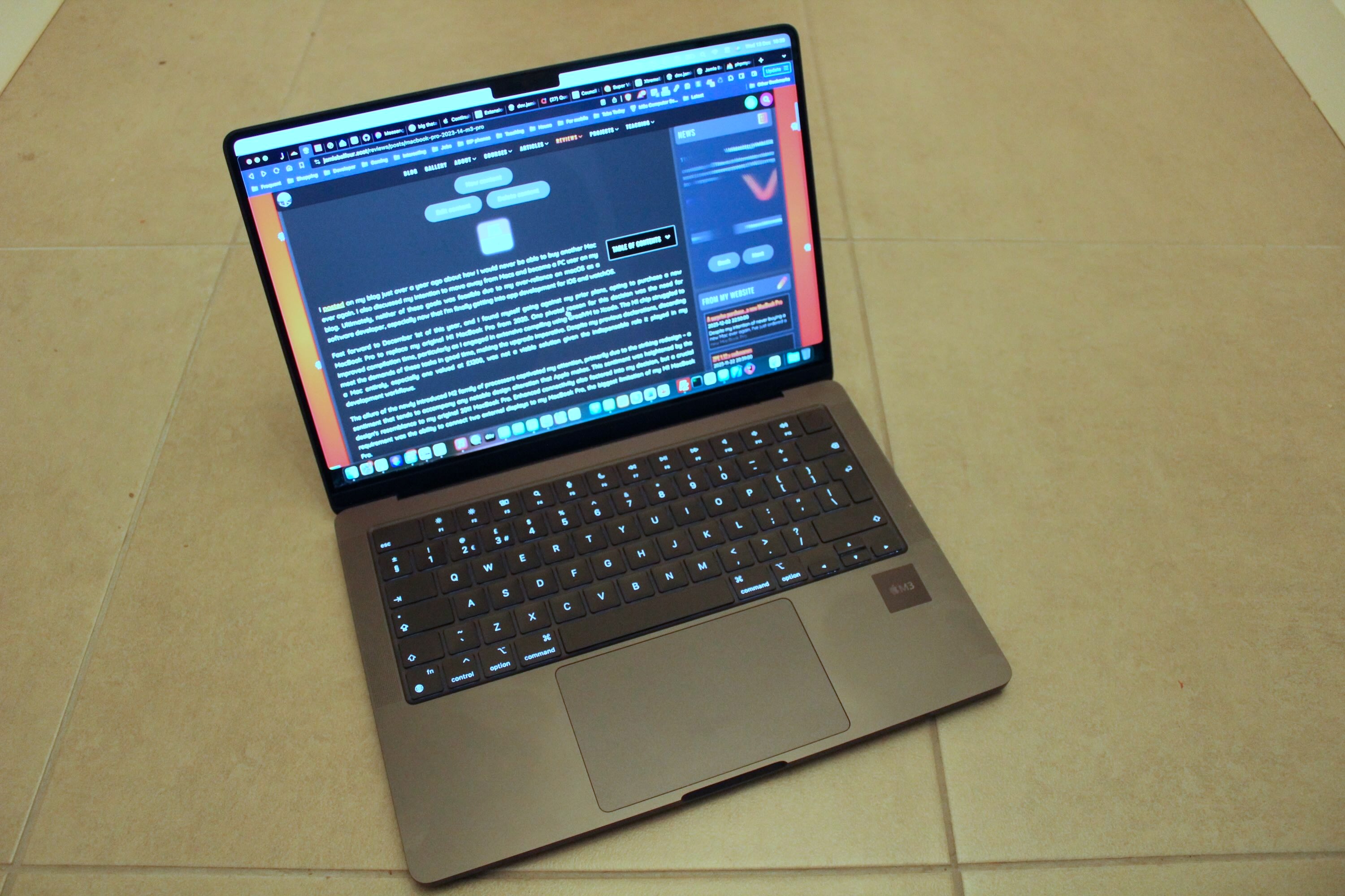 MacBook Pro 2023 14