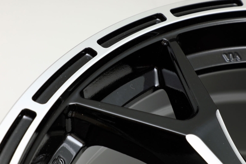 JAOS TRIBE CLAW 17×8.0J+20 6H139.7 ブラックミーリング ｜株式会社