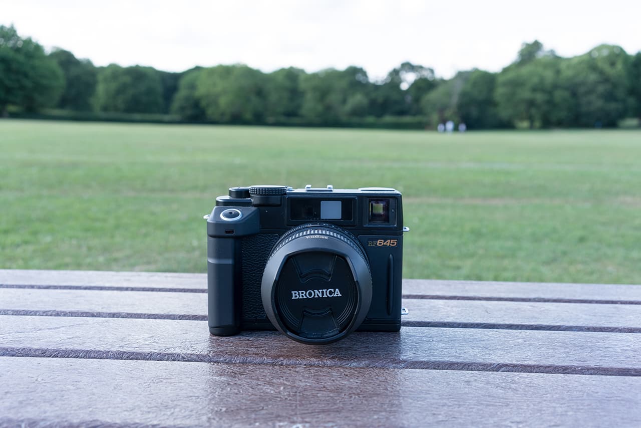 Camera Geekery: Bronica RF645 Review - Japan Camera Hunter