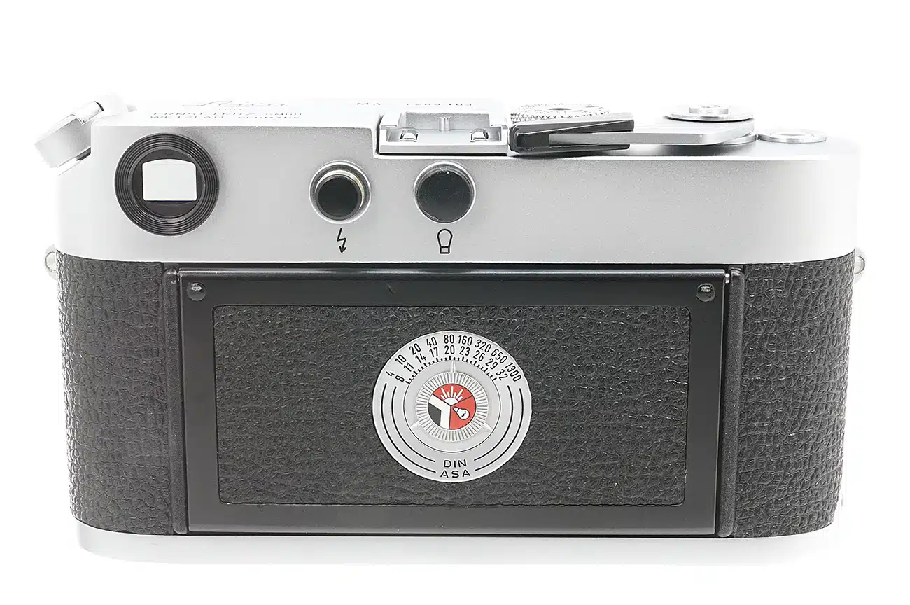 Leica M4 Silver - Japan Camera Hunter
