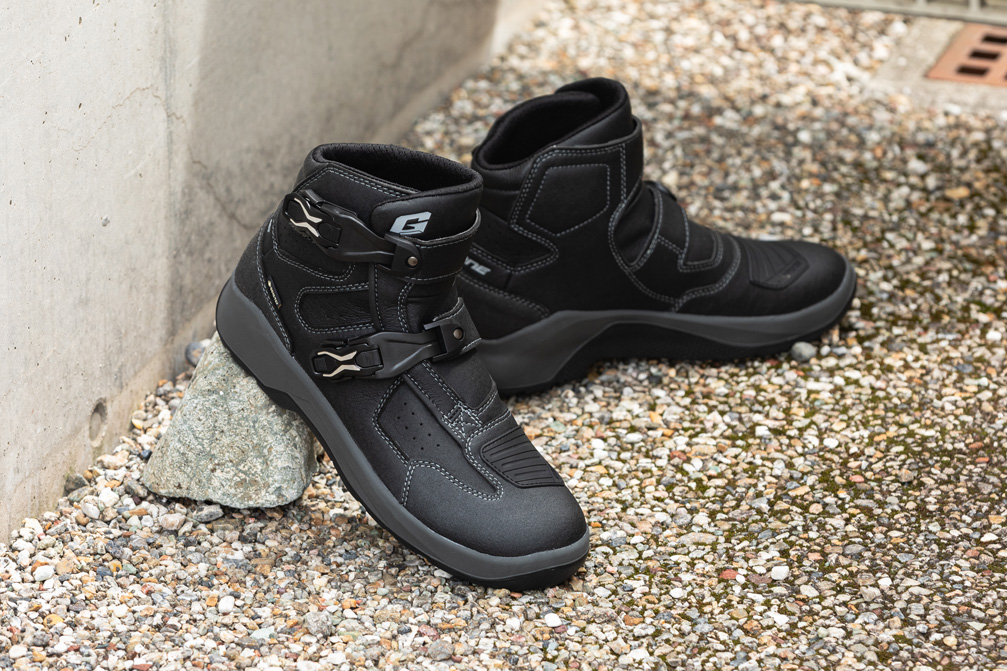 GAERNE 】パンテーラ ゴアテックス ネオブラック発売開始 | ジャ