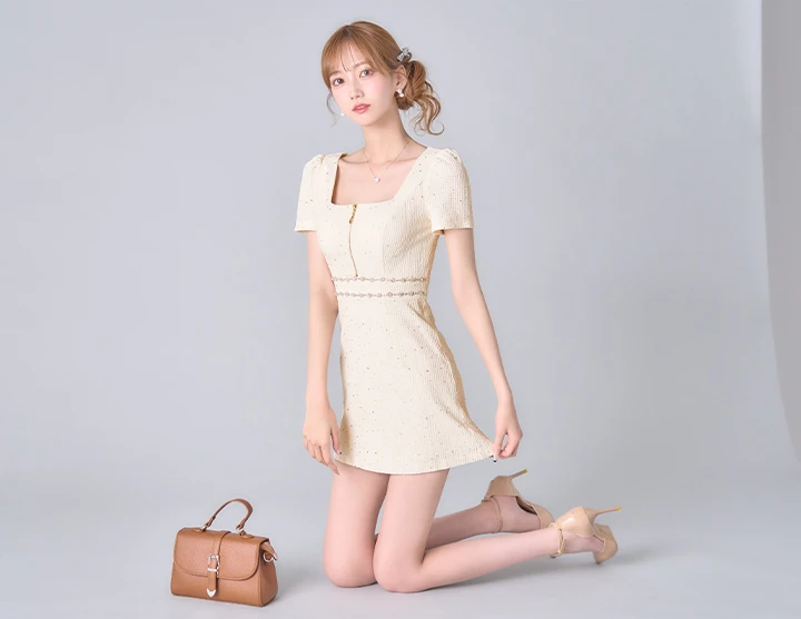 送料無料！スクエアネックフロントジップワンピースミニドレス/キャバ