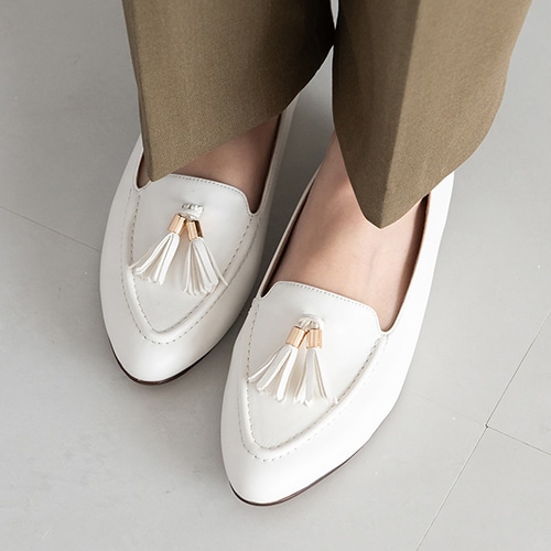 【新品】 SabrinaMartone タッセルローファーフラットパンプス タッセルローファーフラットパンプス<ふわさら>＜痛くない!＞(23.5cm