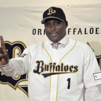 ユリエスキ・グリエル（DeNA）：キューバ出身のプロ野球選手 写真