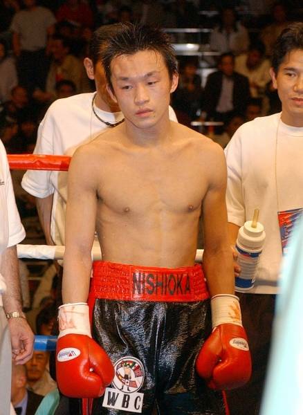 ◎WBCバンタム級3度目の挑戦 王者ウ…：スピードキング 西岡利晃 写真