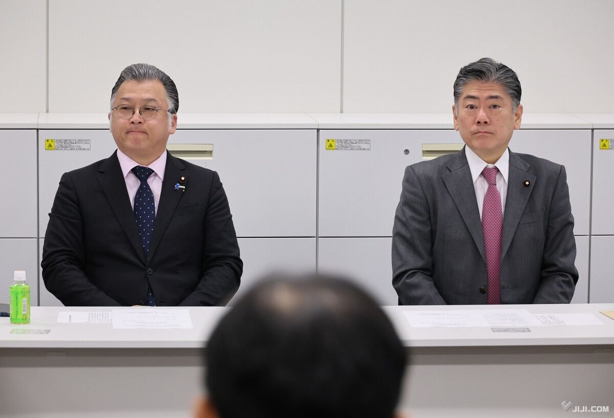 献金規制、第三者委で検討 自維、週明けにも法案提出：時事ドットコム